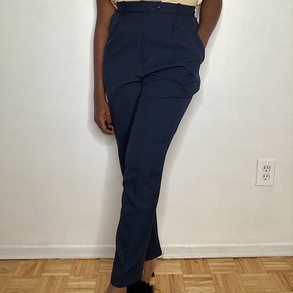 Gloria Vanderbilt Dark Blue Pants | Size 10 - Picture 15 of 16